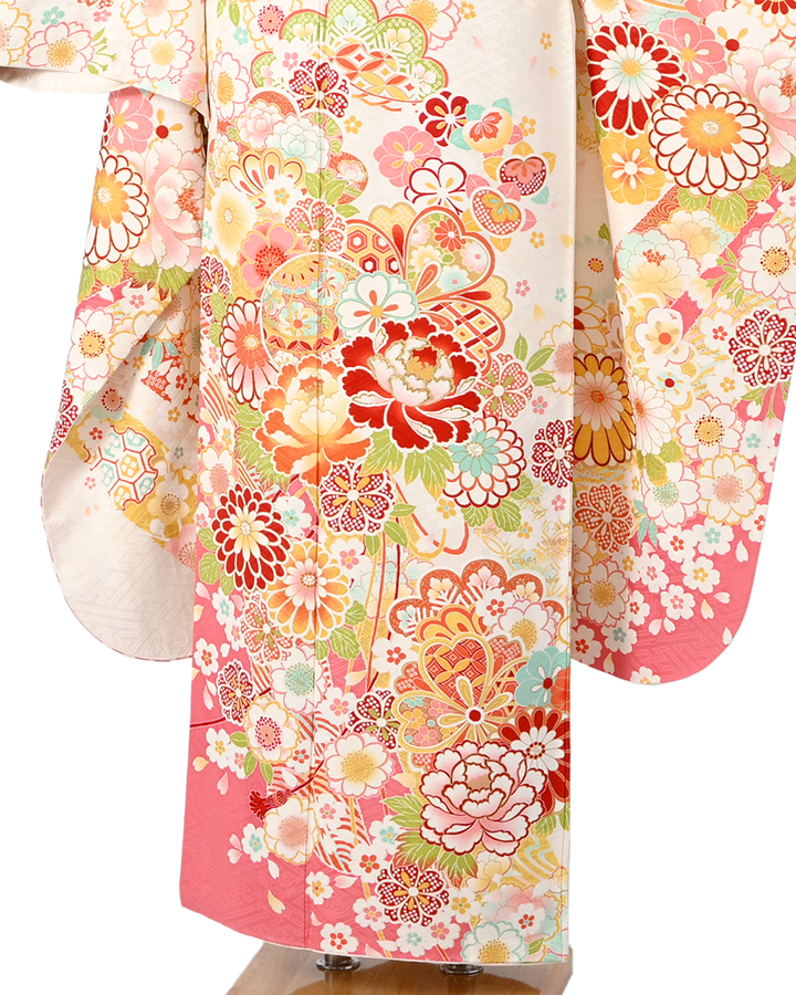 振袖（正絹） 四季花文様 白×桃色 MOサイズ A156 レンタル｜京都きもの